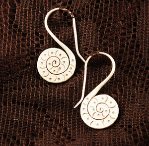 Spiral Threader Earrings - Silver - Ekeko Crafts