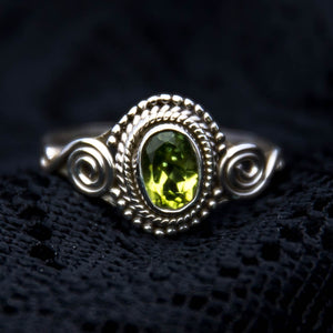 Jai Ring - Silver - Green Peridot - Ekeko Crafts