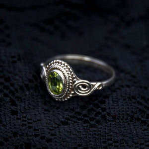 Jai Ring - Silver - Green Peridot - Ekeko Crafts